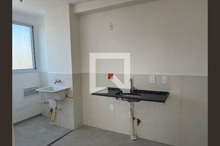 Cozinha de apartamento para alugar com 2 quartos, 40m² em Agua Branca, São Paulo