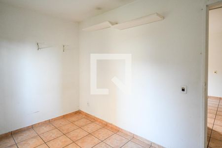 Quarto 2 de apartamento para alugar com 2 quartos, 60m² em Jardim Santa Emilia, São Paulo