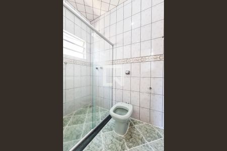 Banheiro da Suíte de casa para alugar com 3 quartos, 250m² em Urbanova I, São José dos Campos
