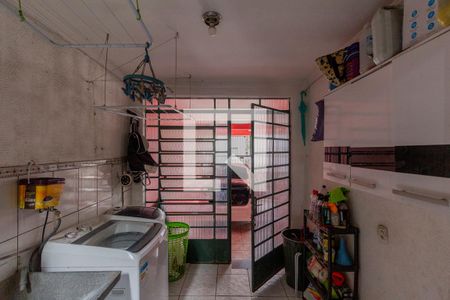 Casa à venda com 160m², 6 quartos e 2 vagas Casa à venda com 160m², 6 quartos e 2 vagasÁrea de Serviço