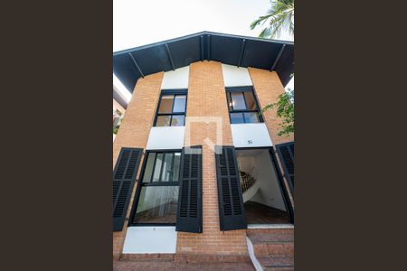 Casa à venda com 140m², 3 quartos e 2 vagasEntrada