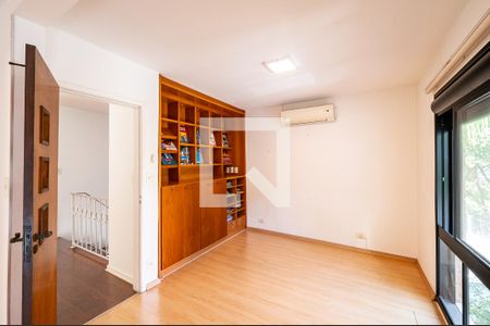 Casa à venda com 140m², 3 quartos e 2 vagasQuarto