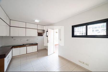 Casa à venda com 140m², 3 quartos e 2 vagasCozinha