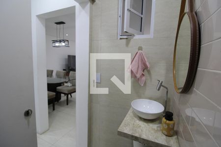 Casa à venda com 230m², 4 quartos e 3 vagasLavabo