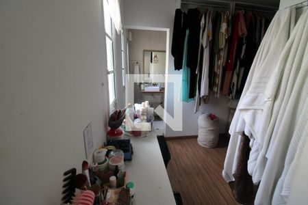 Casa à venda com 230m², 4 quartos e 3 vagasQuarto 3 - Banheiro