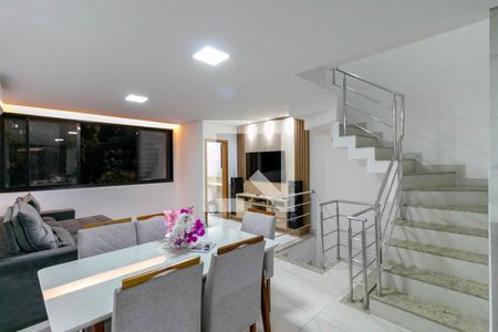 Sala de casa à venda com 3 quartos, 190m² em Itapoã, Belo Horizonte