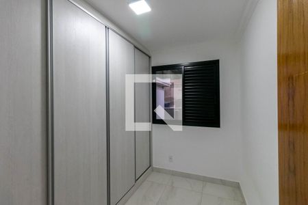 Quarto 2 de casa para alugar com 3 quartos, 190m² em Itapoã, Belo Horizonte