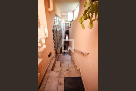 Casa à venda com 193m², 5 quartos e 2 vagasÁrea externa