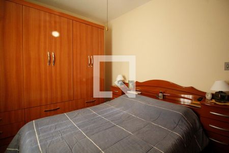 Casa 2 - Quarto 1 de casa à venda com 5 quartos, 193m² em Parque São Domingos, São Paulo