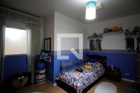 Casa à venda com 193m², 5 quartos e 2 vagasCasa 3 - Quarto 1