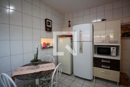 Casa à venda com 193m², 5 quartos e 2 vagasCasa 2 -Cozinha