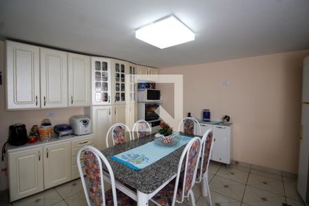 Casa à venda com 193m², 5 quartos e 2 vagasCasa 3 - Cozinha