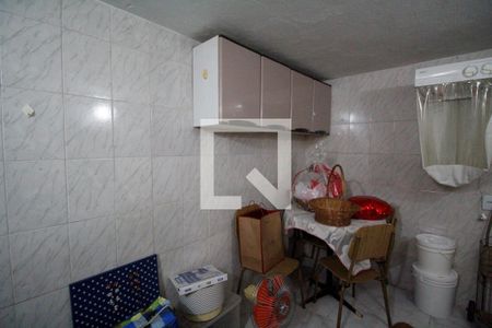 Casa à venda com 193m², 5 quartos e 2 vagasCasa 1 - Cozinha