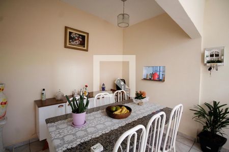 Casa à venda com 193m², 5 quartos e 2 vagasCasa 2 -Cozinha