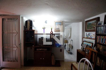 Casa à venda com 193m², 5 quartos e 2 vagasCasa 1 - Sala