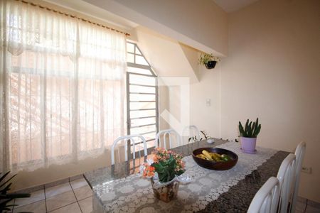 Casa à venda com 193m², 5 quartos e 2 vagasCasa 2 -Cozinha