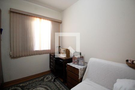 Casa 2 - Quarto 2 de casa à venda com 5 quartos, 193m² em Parque São Domingos, São Paulo