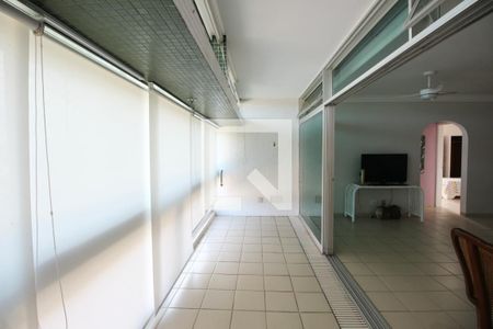 Varanda de apartamento para alugar com 4 quartos, 160m² em Mar E Céu, Guarujá