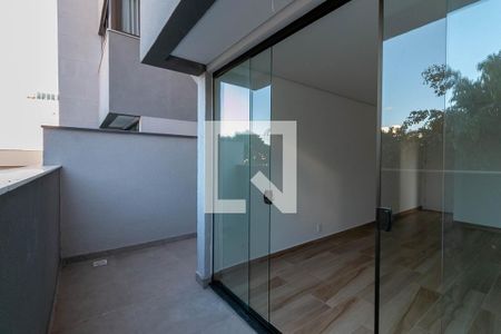 Área Externa de apartamento à venda com 3 quartos, 113m² em Caiçara-adelaide, Belo Horizonte