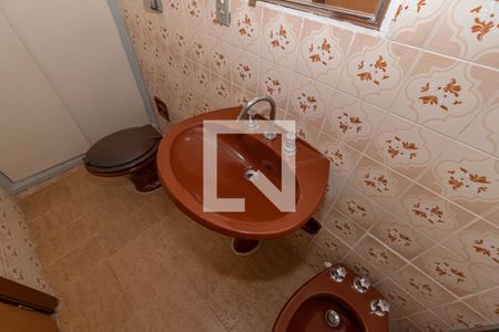 Detalhe Banheiro da Suíte  de casa à venda com 3 quartos, 392m² em Vila Teixeira, Campinas