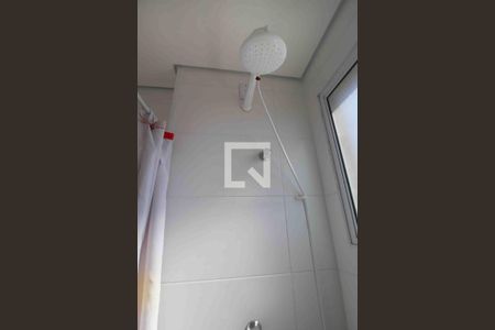Banheiro de kitnet/studio para alugar com 1 quarto, 26m² em Jardim Betânia, Sorocaba