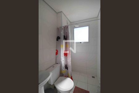 Banheiro de kitnet/studio para alugar com 1 quarto, 26m² em Jardim Betânia, Sorocaba