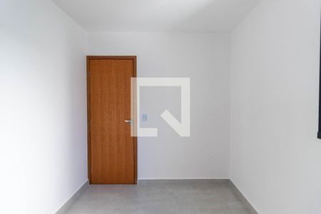 Quarto 1 de apartamento para alugar com 2 quartos, 35m² em Vila Paranaguá, São Paulo