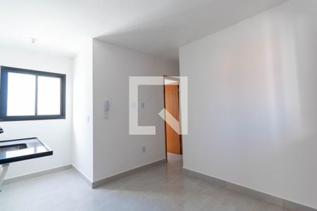 Sala/Cozinha de apartamento para alugar com 2 quartos, 35m² em Vila Paranaguá, São Paulo
