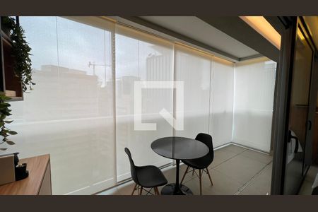 Varanda de apartamento à venda com 1 quarto, 41m² em Pinheiros, São Paulo