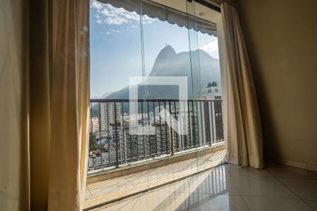Sala  de apartamento para alugar com 3 quartos, 90m² em Humaitá, Rio de Janeiro