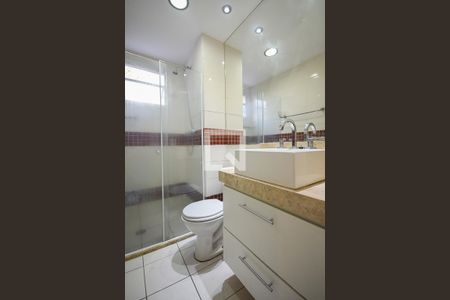 Apartamento para alugar com 48m², 2 quartos e 1 vaga Apartamento para alugar com 48m², 2 quartos e 1 vagaBanheiro