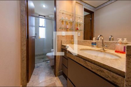 Apartamento para alugar com 110m², 3 quartos e 2 vagas Apartamento para alugar com 110m², 3 quartos e 2 vagasBanheiro