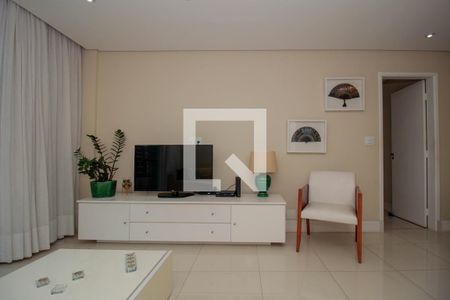 Sala de apartamento à venda com 3 quartos, 107m² em Sumaré, São Paulo