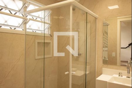 Casa para alugar com 80m², 2 quartos e 2 vagas Casa para alugar com 80m², 2 quartos e 2 vagasBanheiro