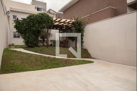 Casa para alugar com 80m², 2 quartos e 2 vagas Casa para alugar com 80m², 2 quartos e 2 vagasGaragem