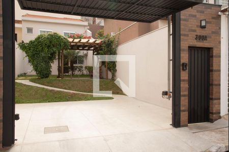 Casa para alugar com 80m², 2 quartos e 2 vagas Casa para alugar com 80m², 2 quartos e 2 vagasGaragem/Frente