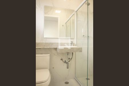 Casa para alugar com 80m², 2 quartos e 2 vagas Casa para alugar com 80m², 2 quartos e 2 vagasBanheiro da Suíte