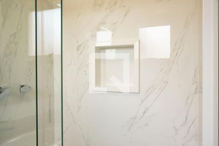 Casa para alugar com 80m², 2 quartos e 2 vagas Casa para alugar com 80m², 2 quartos e 2 vagasBanheiro da Suíte