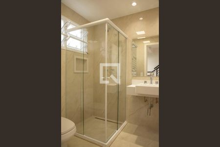 Casa para alugar com 80m², 2 quartos e 2 vagas Casa para alugar com 80m², 2 quartos e 2 vagasBanheiro