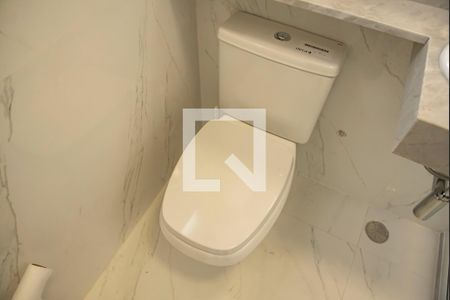 Casa para alugar com 80m², 2 quartos e 2 vagas Casa para alugar com 80m², 2 quartos e 2 vagasBanheiro da Suíte