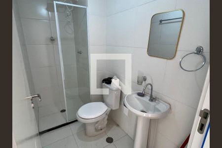 Banheiro de apartamento para alugar com 1 quarto, 24m² em Jardim Prudência, São Paulo