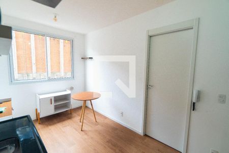 Sala/Cozinha de apartamento para alugar com 1 quarto, 24m² em Jardim Prudência, São Paulo