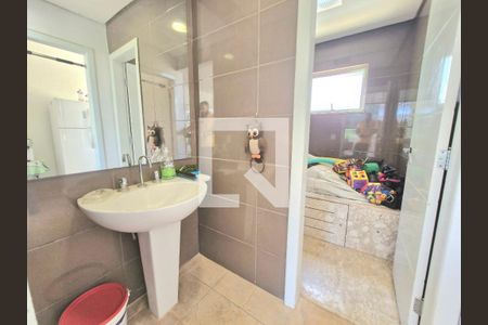 Casa à venda com 1320m², 5 quartos e 4 vagas Casa à venda com 1320m², 5 quartos e 4 vagasBanheiro 7