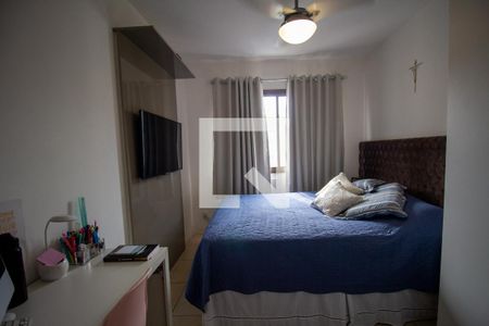 Apartamento à venda com 66m², 2 quartos e 1 vaga Apartamento à venda com 66m², 2 quartos e 1 vagaSuíte