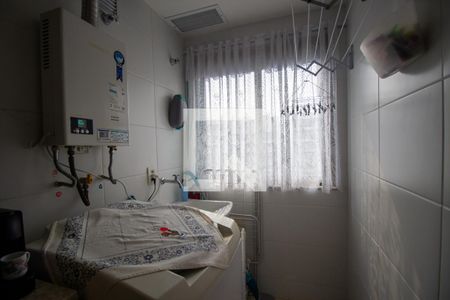 Apartamento à venda com 66m², 2 quartos e 1 vaga Apartamento à venda com 66m², 2 quartos e 1 vagaCozinha e Área de Serviço