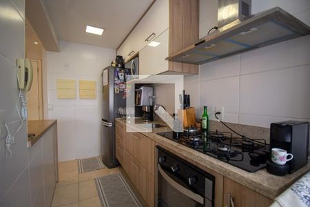 Apartamento à venda com 66m², 2 quartos e 1 vaga Apartamento à venda com 66m², 2 quartos e 1 vagaCozinha e Área de Serviço
