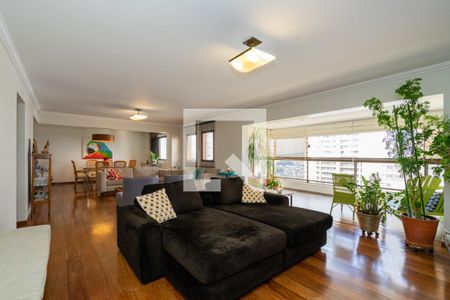 Apartamento à venda com 193m², 3 quartos e 4 vagasSala