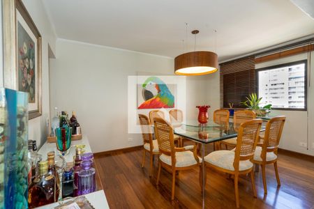 Apartamento à venda com 193m², 3 quartos e 4 vagasSala de Jantar