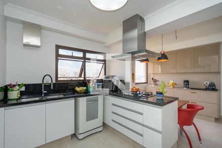 Apartamento à venda com 193m², 3 quartos e 4 vagasCozinha