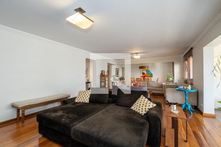 Apartamento à venda com 193m², 3 quartos e 4 vagasSala